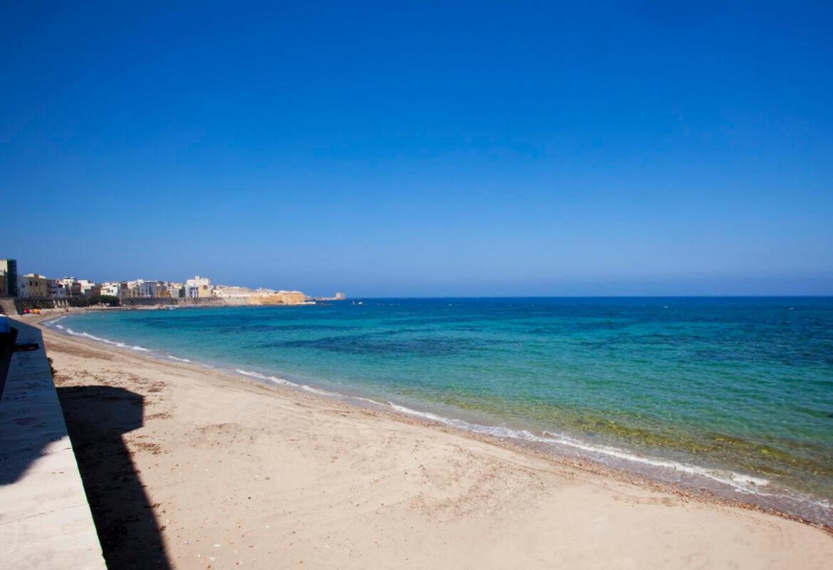 O Lastraco Trapani Exteriör bild